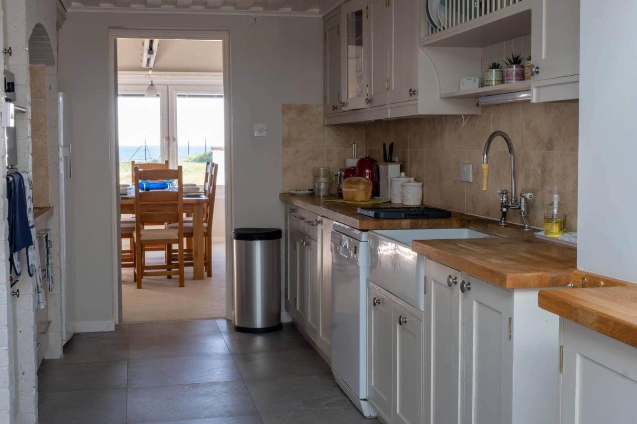 Vila Needles Point Milford-on-Sea Exteriér fotografie